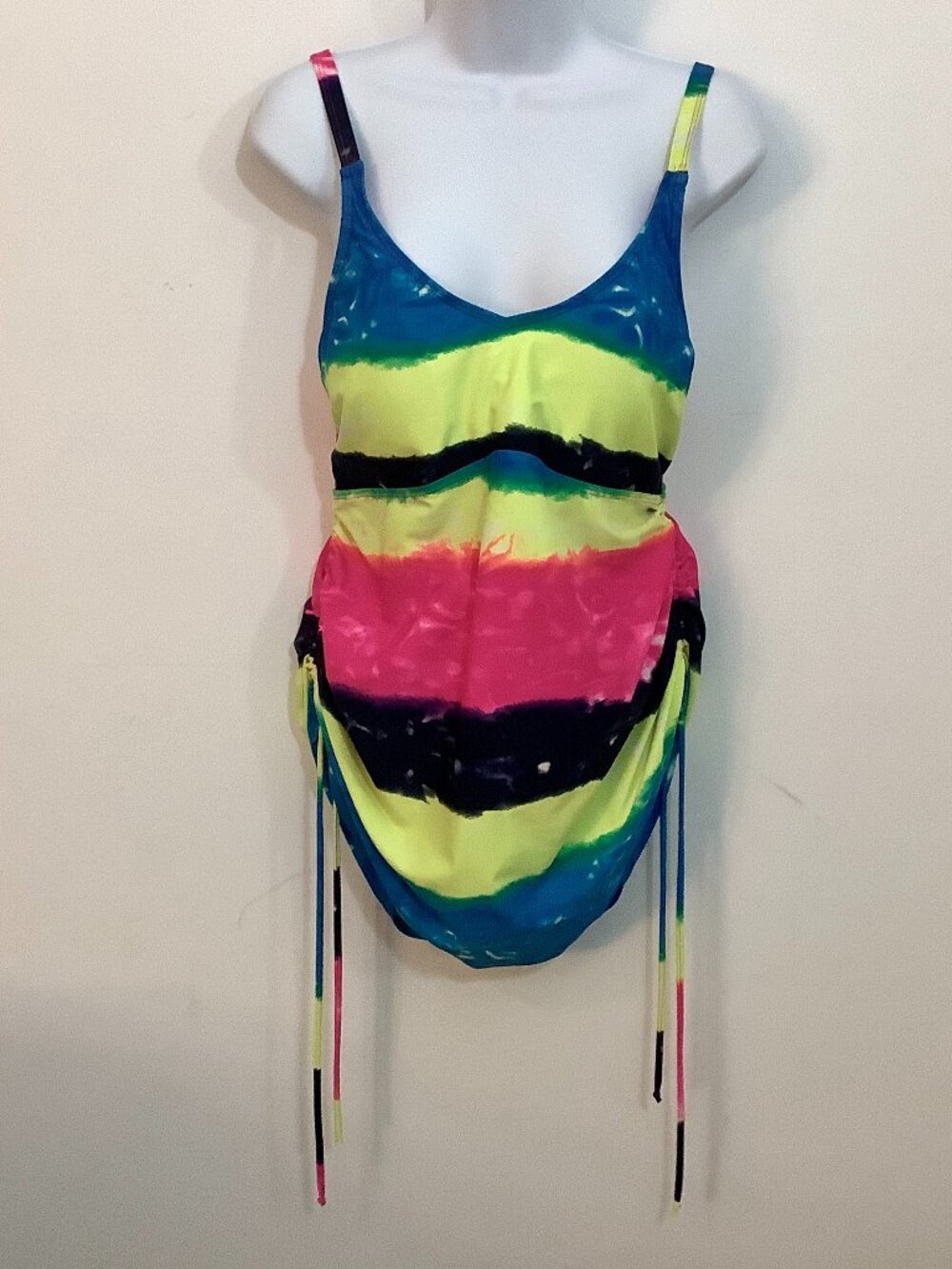 Swim Top Venus Sz 10 Multi Color  Side Ruching Padded Bust Colorful Sexy Chic